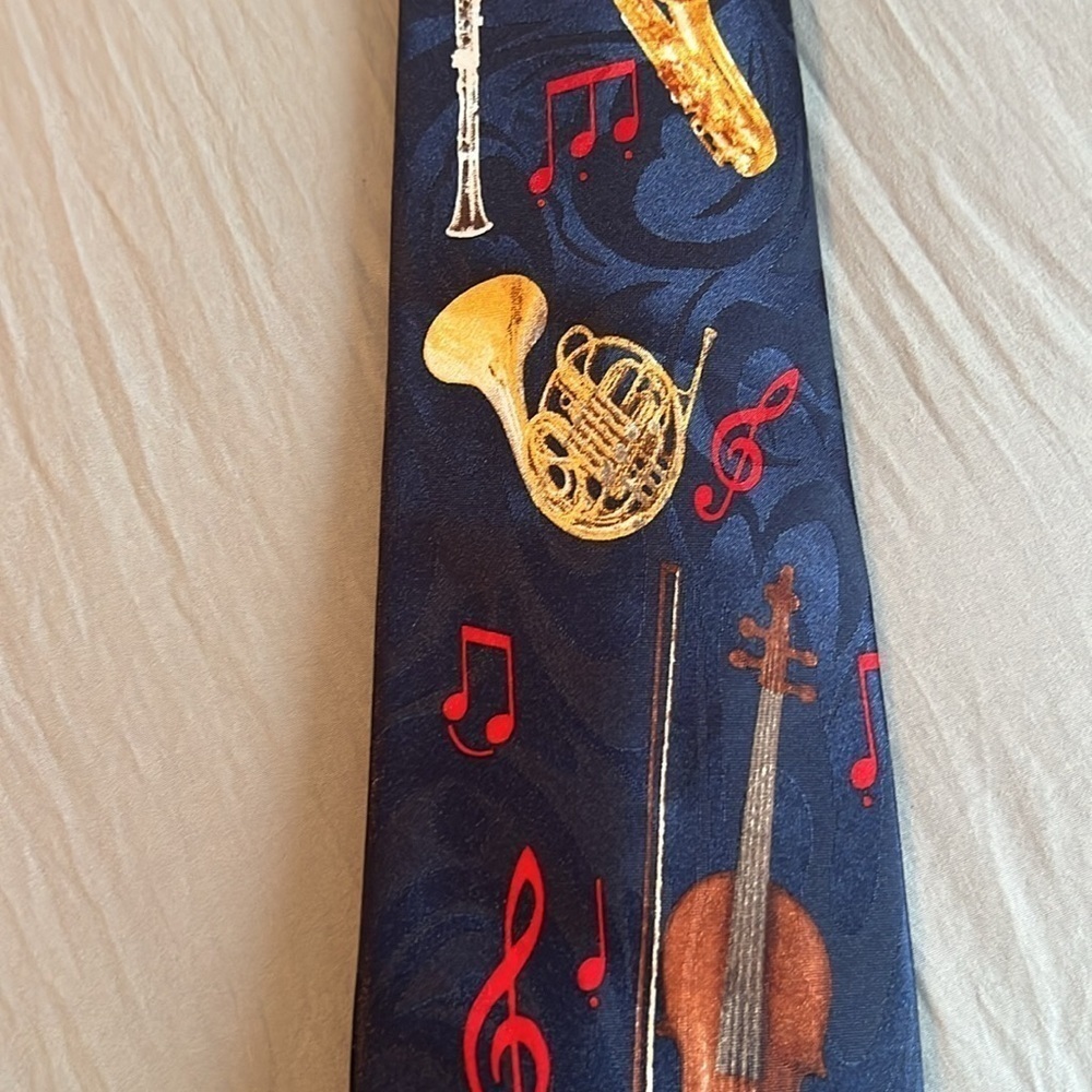 Fratello Musical Instrument Tie - Picture 2 of 4